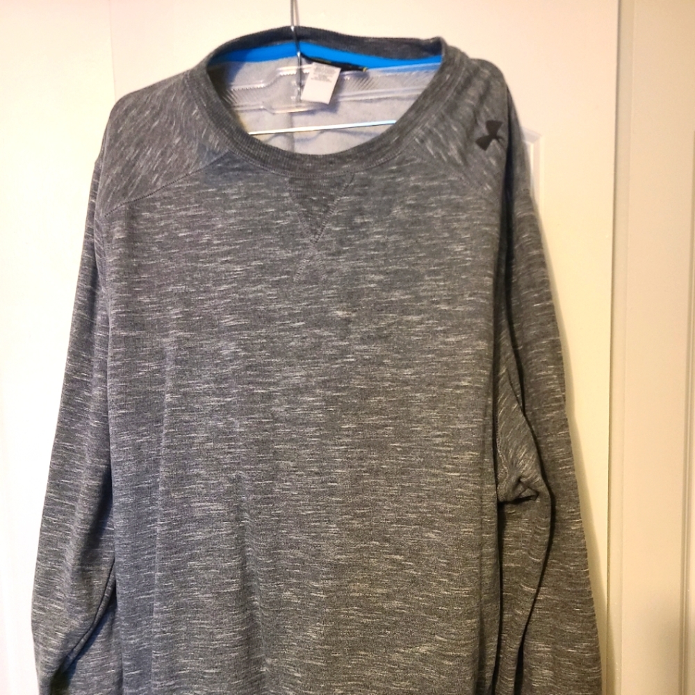 UNDER ARMOUR C1N GRAY PERFORMANCE SWEATER MEN'S LARGE